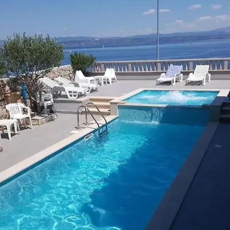 Mlad - With Pool Rogac